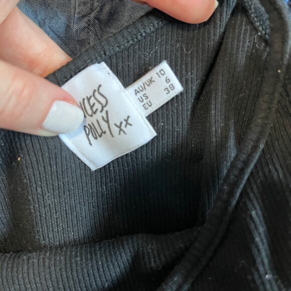 Princess Polly Black Ribbed Double Strap Cropped Tank Size 6 - Picture 2 of 6
